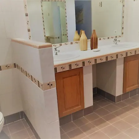 Вилла Luxueuse Avec Piscine Sur Les Hauts De Биарриц
