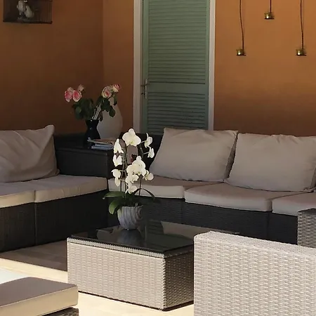 Вилла Luxueuse Avec Piscine Sur Les Hauts De *