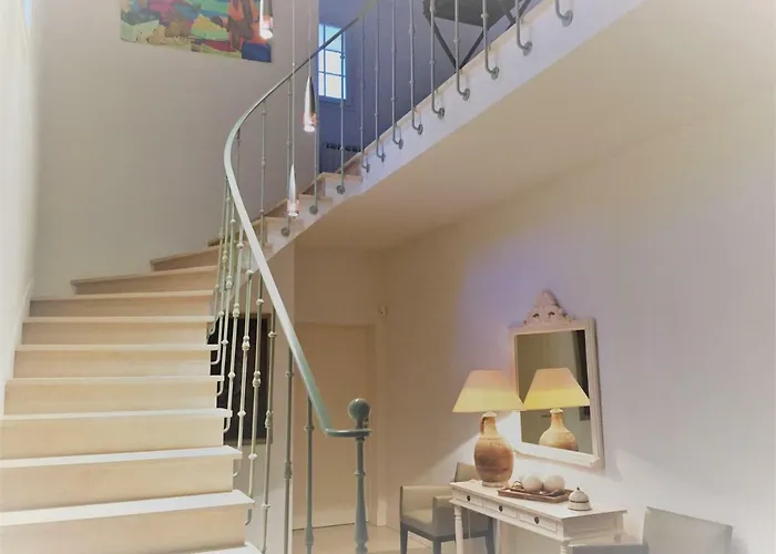 Villa Luxueuse Avec Piscine Sur Les Hauts De *